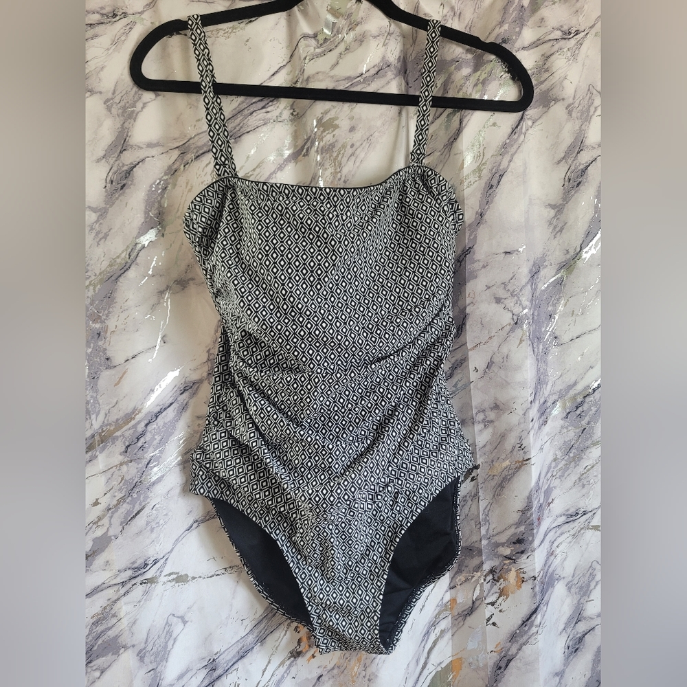 DKNY One Piece Swim Suit L